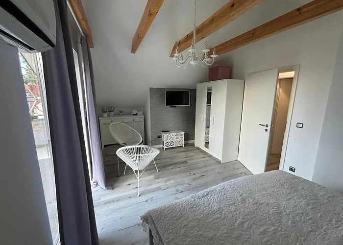 Nad Jeziorem - Сasa de vacaciones